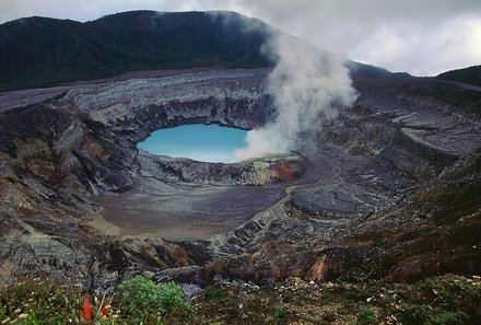 Familienreisen nach Costa Rica - Costa Rica mit Kindern - aktiver Vulkan Poas