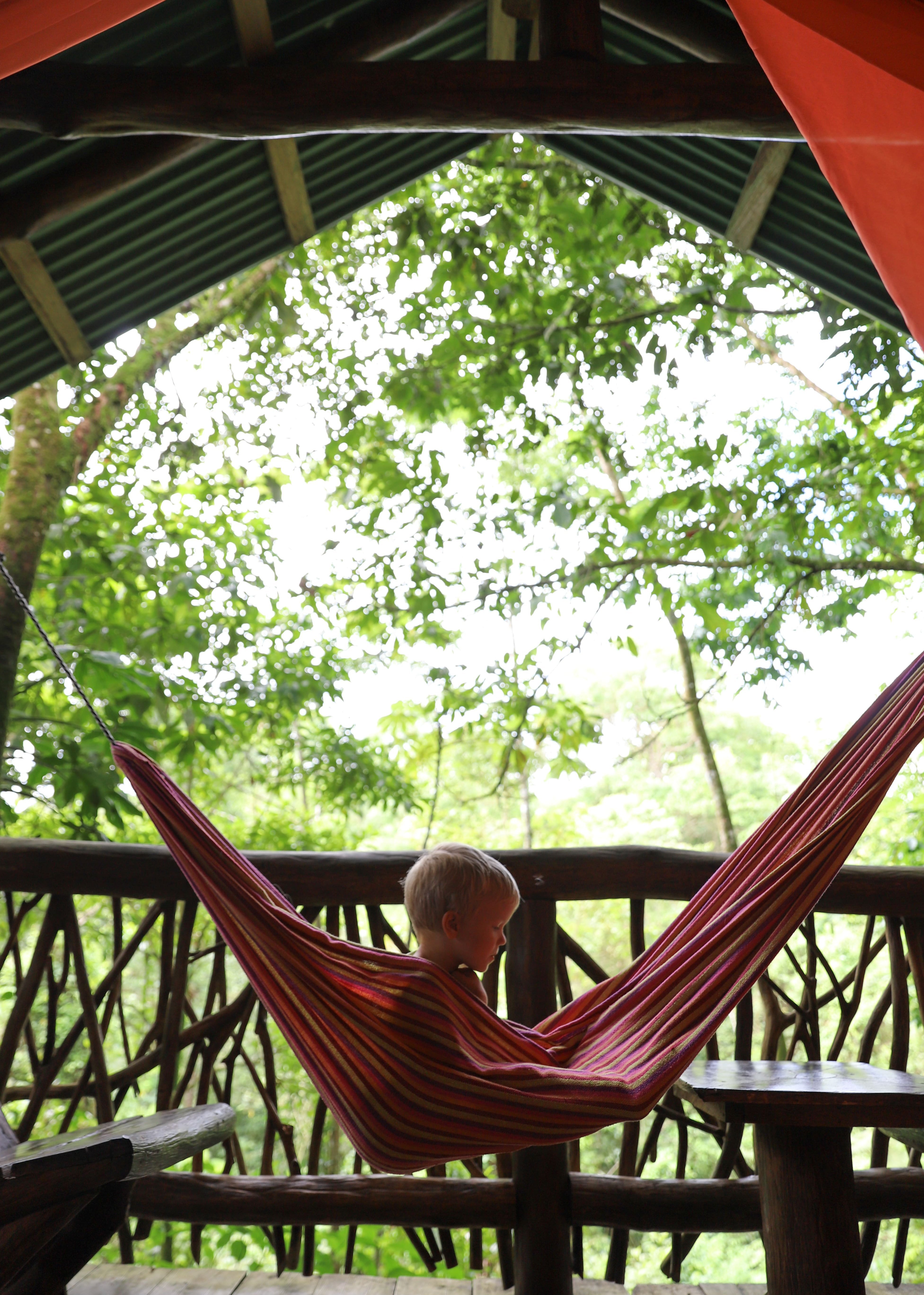 Costa Rica Selbstfahrerreise mit Kind - La Tigra Rainforest Lodge - Hängematte