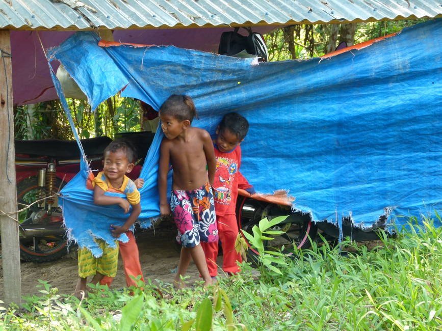 Malaysia & Borneo Familienreise - Einheimische Kinder