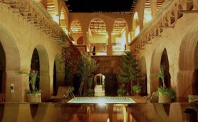 Stilvoller Innenbereich Hotel Riad Maktoub Ait Ben Haddou – Marokko Familienreise