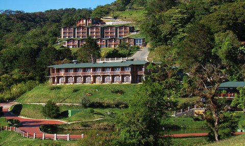 Gebäude vom El Establo Hotel - Costa Rica mit Kindern