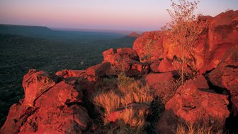 Sonnenuntergang am Waterberg - Namibia mit Kindern