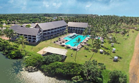 Sri Lanka Familienreise mit Kindern - Waikkal - The Suriya Resort & Spa - Panoramablick