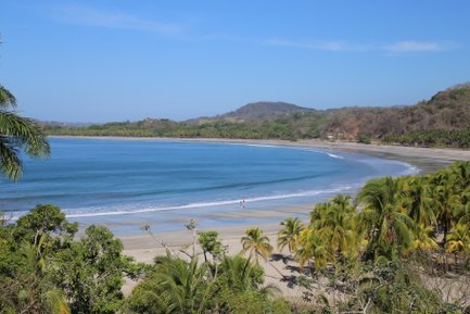 Weitläufiger Pazifikblick vom Nammbu Beach – Costa Rica Reise mit Kindern