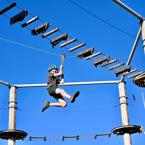 Klettergarten im Jebel Akhdar Naseem Resort für Kinder und Familien – Oman mit Kindern