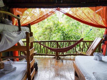 Unterkunft in La Tigra Lodge mit Hängematte und Zimmer – Costa Rica Familienreise