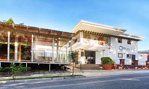 Costa Rica Familienreise mit Kindern - San José - Hotel La Riviera - Außenansicht