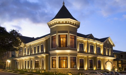 Costa Rica Familienreise mit Kindern - San José - Hotel Grano de Oro - Fassade