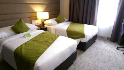 Modernes Zimmer im Verdant Hill Hotel – Malaysia & Borneo Familienreise