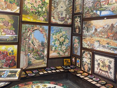 verschiedene Mosaikbilder aus Madaba - Jordanien Familienurlaub