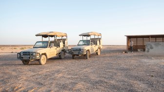zwei Jeeps im Naturschutzgebiet - Jordanien Familienreise