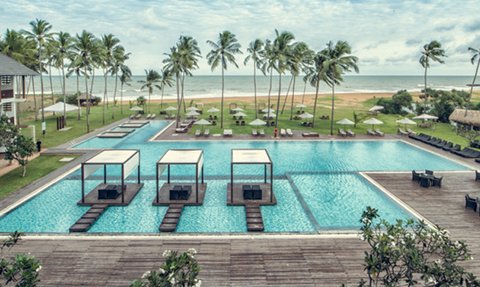 Sri Lanka Familienreise mit Kindern - Waikkal - The Suriya Resort & Spa - Pool