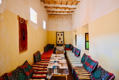 Familie zu Gast bei Einheimischen in Aït Ben Haddou – Marokko Reise mit Kindern