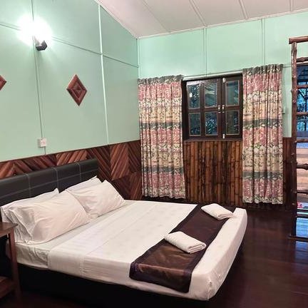 Hauptzimmer des Sepilok Jungle Resort – Malaysia & Borneo Familienreise