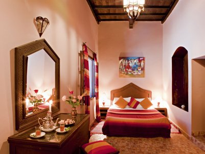 Gemütliches Zimmer im Riad Maison du Sud – Marokko Reise mit Kindern