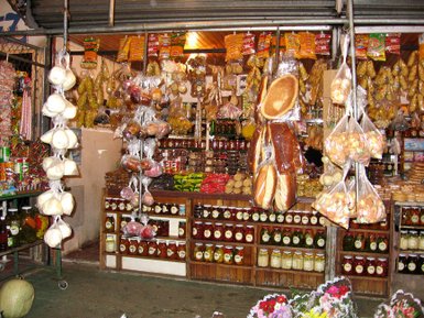 Typische kulinarische Souvenirs aus San José – Costa Rica Familienreise