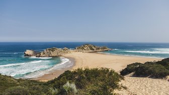 Felsen und Meerblick auf Robberg Island bei Plettenberg Bay – Südafrika Familienreise