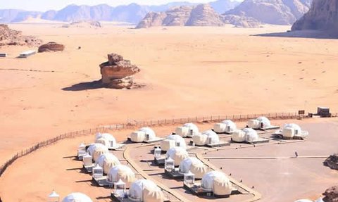 Kugelzelte im Mazayem Rum Camp - Jordanien Familienreise