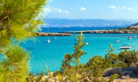 Blick auf die Blue Lagoon - Zypern mit Kindern