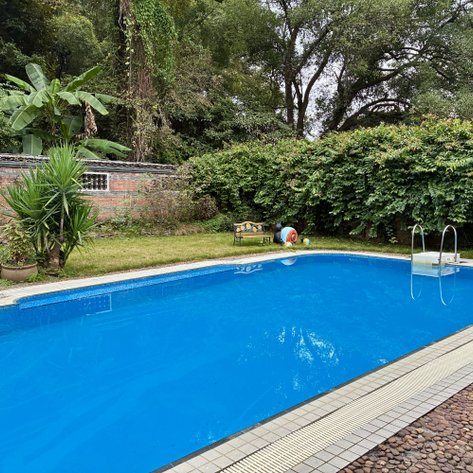 Snow Lion Riverside Resort in Yangshuo Pool - China Familienreise