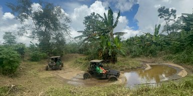 Abenteuerliche Quad-Buggy Tour durch die Landschaft – Bali Familienreise