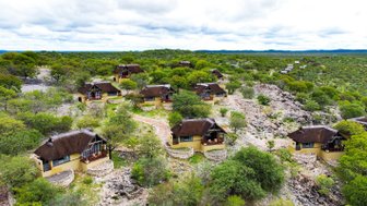 Außenansicht Epacha Game Lodge - Namibia Familienurlaub