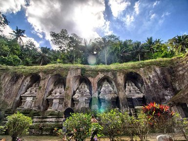 Beeindruckende Baukunst im historischen Gunung Kawi Tempel – Bali mit Kindern