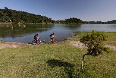 Mountainbike-Tour bei Furnas - Azoren mit Kindern