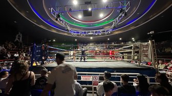 Besuch des Boxing Stadiums in Chiang Mai - Thailand mit Kindern