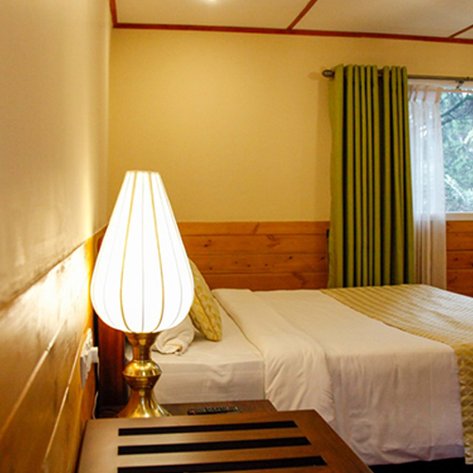 Sri Lanka Familienreise mit Kindern - Nuwara Eliya - The Mirage Kings Cottage - Bett