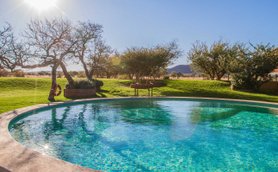 Pool Okonjima Plains Camp - Namibia mit Kindern