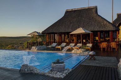 Pool Epacha Game Lodge - Namibia Familienurlaub