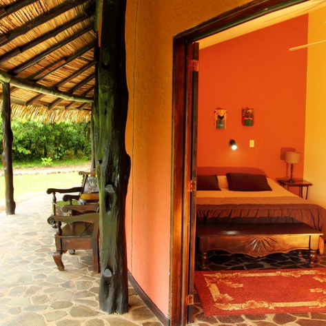 Costa Rica Familienreise mit Kindern - Puerto Viejo de Sarapiquí - Sarapiquí's Rainforest Lodge - Zimmer und Veranda