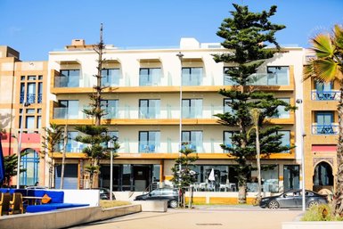 Außenansicht Hotel Cote Ocean Mogador in Essaouira – Marokko Familienreise