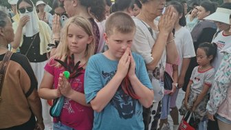 Kinder erleben das authentische Alltagsleben unter Einheimischen in China – China Familienreise