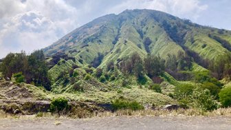 Faszinierende Sicht auf den Bromo Vulkan – Indonesien mit Kindern