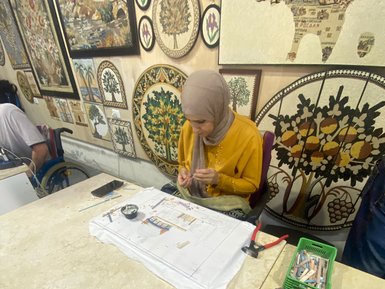 Mosaikarbeit in Madaba - Jordanien Familienurlaub