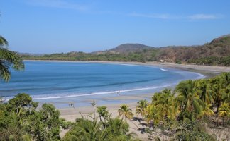 Weitläufiger Pazifikblick vom Nammbu Beach – Costa Rica Reise mit Kindern
