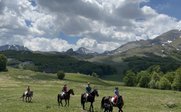 Ausritt bei wunderbaren Wetter durch die Natur - Montenegro for family - Montenegro mit Kindern