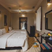 Gemütliches Zimmer im Riad Tama – Marokko Reise mit Kindern