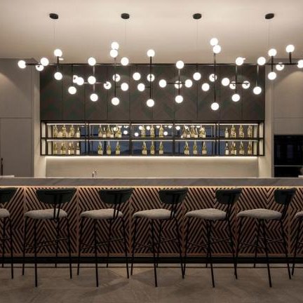 Bar des Citadines Waterfront Kota Kinabalu – Malaysia & Borneo mit Kindern