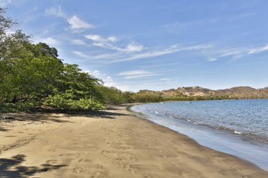 Traumhafter Strand an der Papagayo-Halbinsel in Guanacaste – Costa Rica mit Kindern