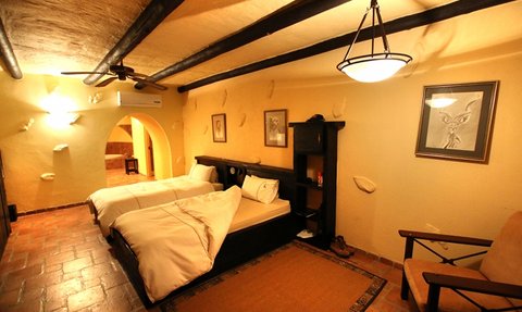 Schlafzimmer Mount Etjo - Namibia Familienurlaub