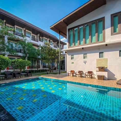 Thailand Reise mit Kindern - Chiang Rai - Le Patta Hotel - Außenpool