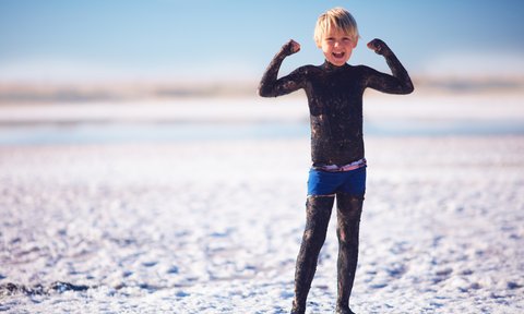 Schlamm vom Toten Meer - Jordanien Urlaub mit Kindern