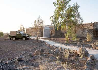 Fahrt durch das Shaumari Wildlife Reserve - Jordanien Familienreise