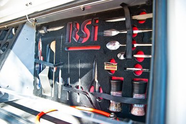 Alle Utensilien der Campingküche - Namibia Familienreise