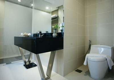 Badezimmer mit Dusche im Verdant Hill Hotel – Malaysia & Borneo mit Kindern