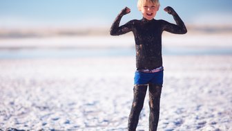 Schlamm vom Toten Meer - Jordanien Urlaub mit Kindern
