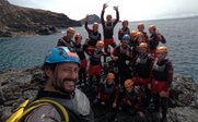Gruppenfoto beim Coasteering - Madeira for family - Madeira mit Kindern